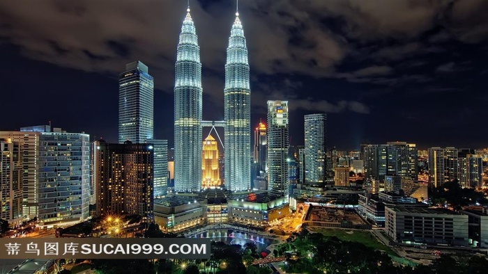 城市高楼大厦夜景图片