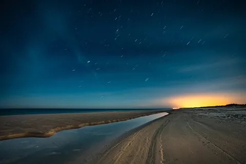 平原河流星空图片 平原河流星空图片