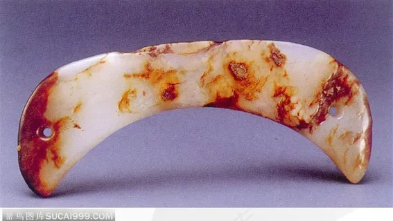 中华传统工艺-精美的拱形玉臂