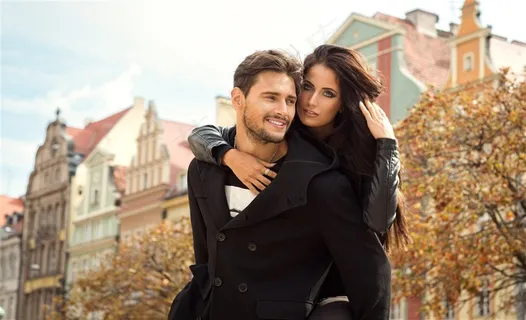 秋季街拍情侣图片