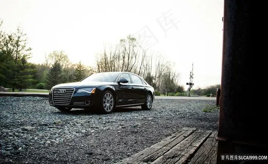 唯美道路汽车壁纸