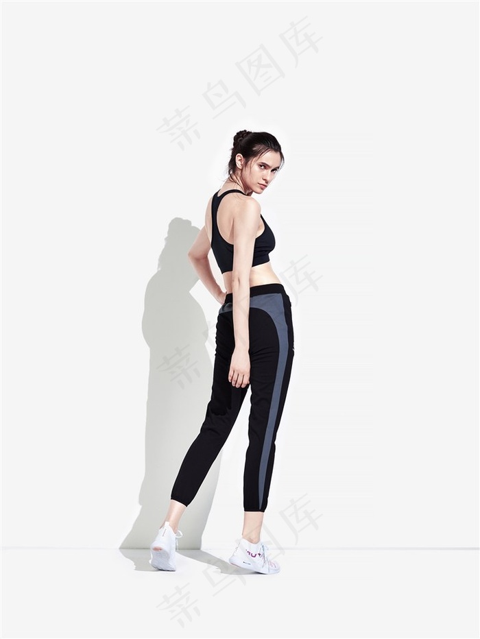 健身美女教练