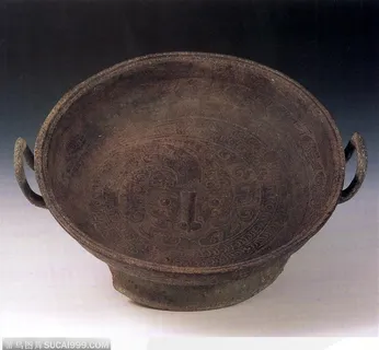 传统工艺品-褐色青铜盘