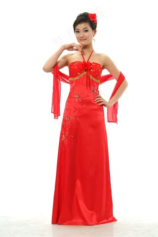 红色长款礼服
