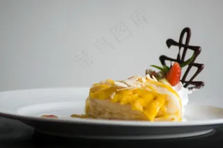 芒果奶油蛋糕图片