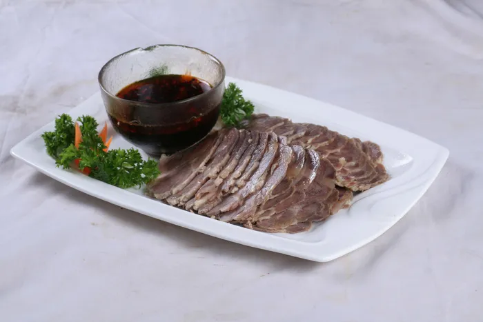 五香牛肉   18元