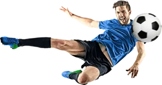 足球运动员踢球射门免抠