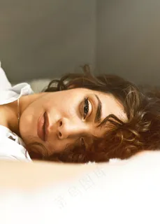 美女侧脸头像图片 美女侧脸头像图片