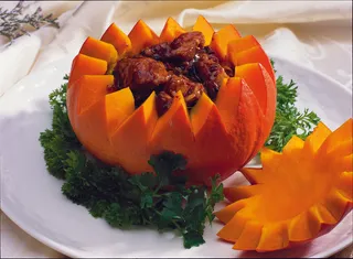 鼓汁排骨南瓜盅