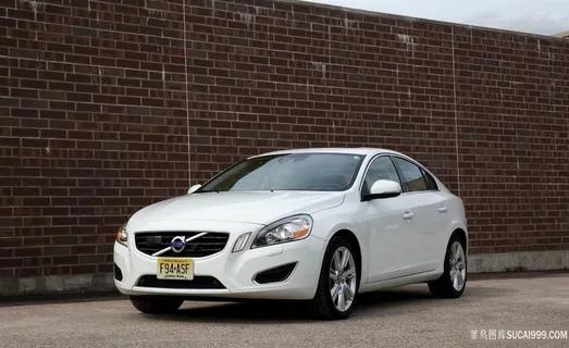 唯美白色汽车壁纸