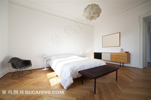 卧室白色墙壁上的画框家居摄影高清图片