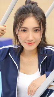 美女大学生高清图片