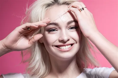 可爱北极星小姐姐模特摄影图片 可爱北极星小姐姐模特摄影图片