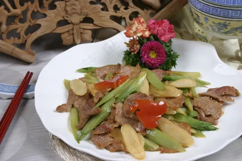 鲜人参兰度牛仔肉  鲜人参兰度牛仔肉