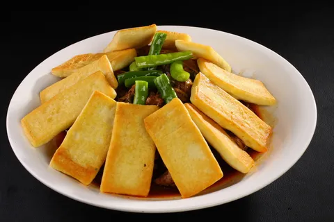 R02431板栗仔鸡 (9)