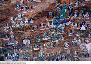 西藏人文风光-精美的佛像壁画