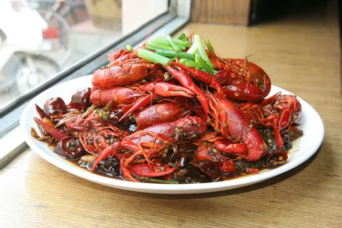 麻辣小龙虾 (1)