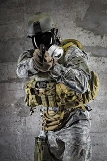 特种兵战士动作高清图片