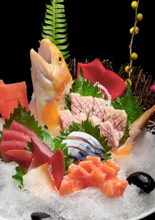 刺身拼盘 (刺身盛り合わせ)  刺身拼盘 (刺身盛り合わせ)
