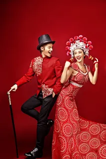 情侣红色婚纱写真 情侣红色婚纱写真