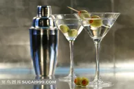 鸡尾酒与调酒器图片素材
