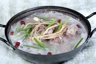 12  党参芋头兔肉锅-灶王爷