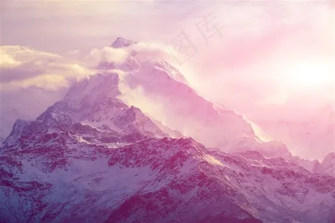 唯美山脉山顶景色高清图片 唯美山脉山顶景色高清图片