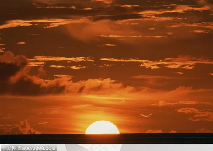 夕阳下的红太阳