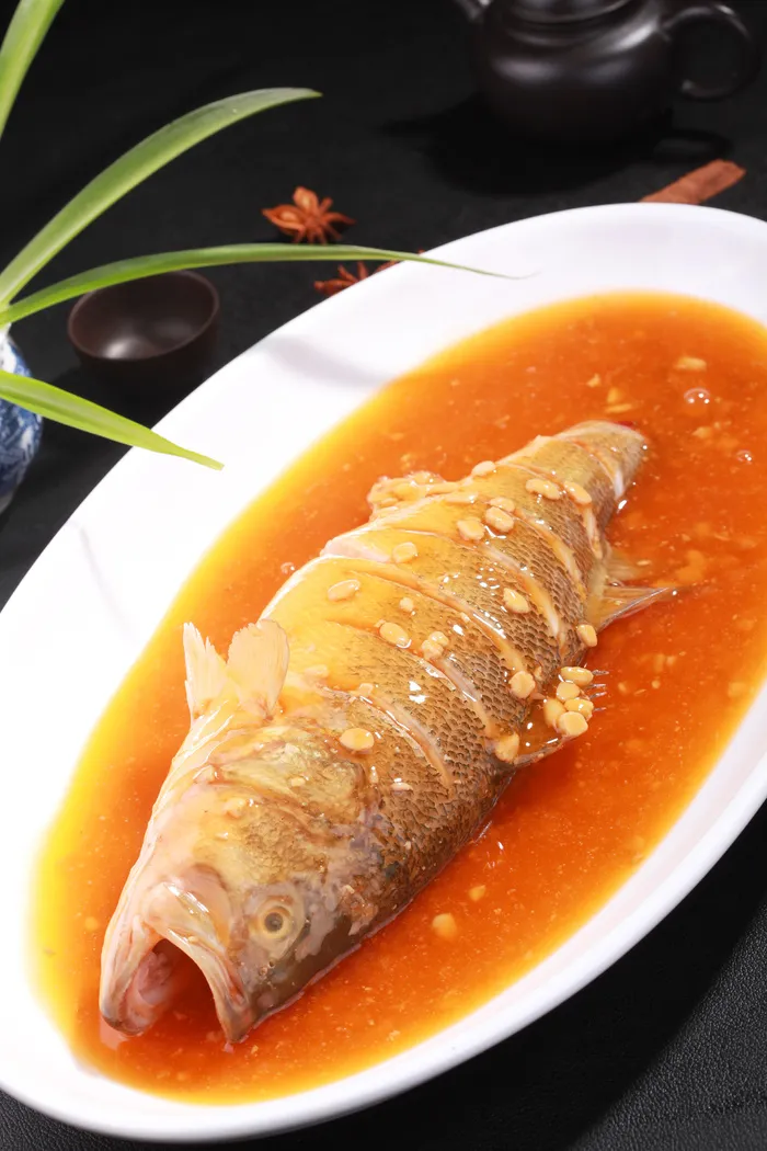 普宁生焗鲈鱼 (1)