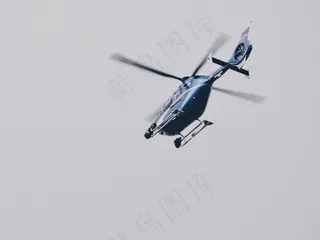 私人直升飞机图片