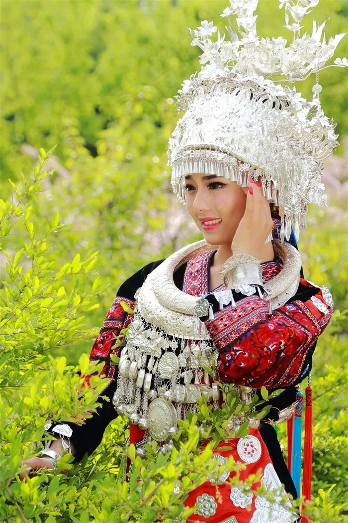 苗族姑娘清纯美女素材图片