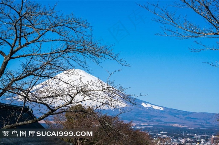 日本富士山冬日风光无限