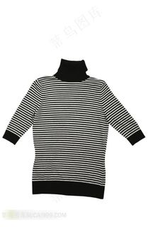 线条图案保暖毛衣