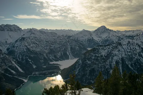 连绵群山风景图片 连绵群山风景图片