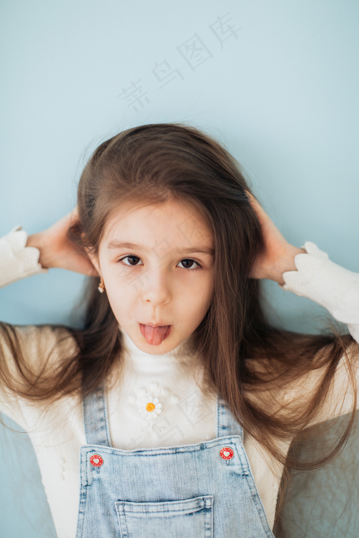 清新唯美可爱的女孩摄影图片