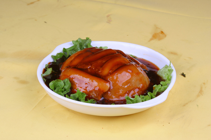 芽菜扣肉18元