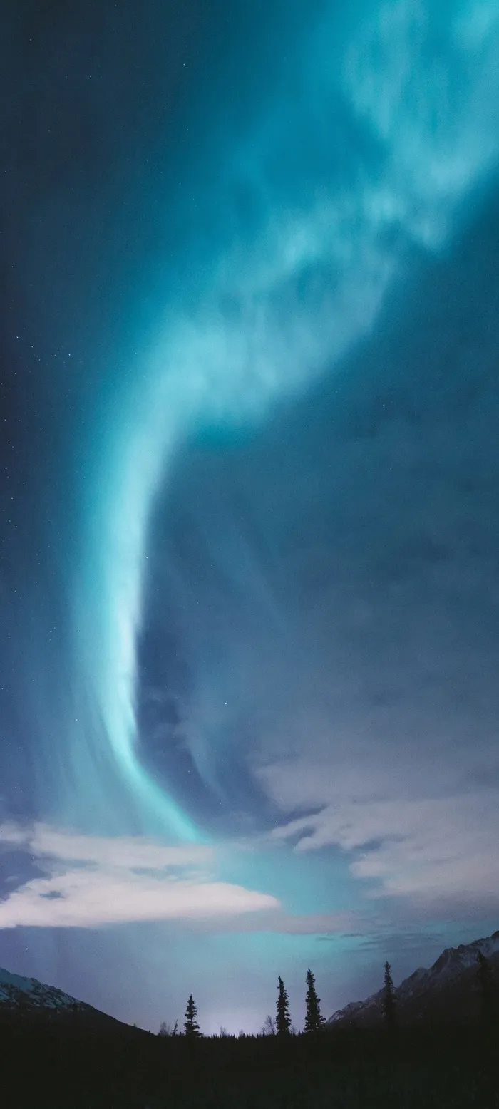 绿色极光壁纸图片