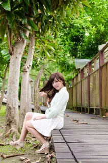 邻家女孩小鸟依人白裙美女冰冰高清摄影大图