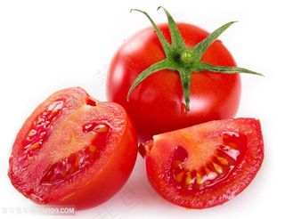 成熟的新鲜番茄特写高清图片