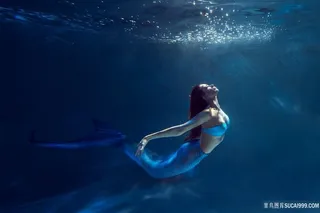 欧美气质美女水下模特美人鱼唯美少女清纯天真蓝色海底女人