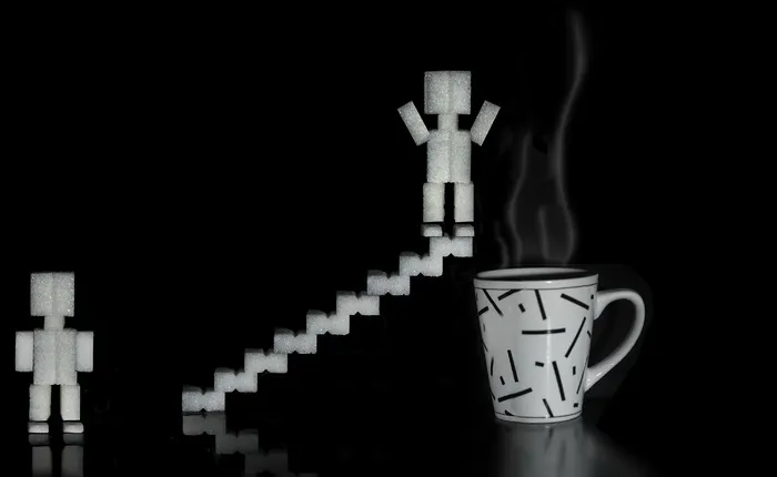 产品创意广告图片