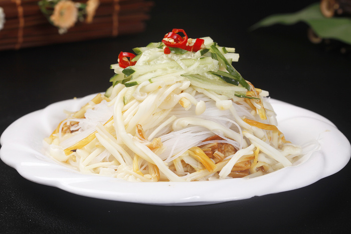 粉丝拌金针菇 (1)