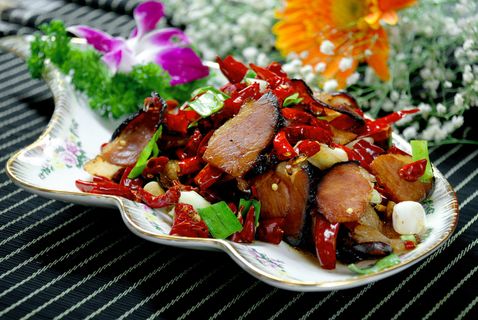 XCXC0779大蒜干椒炒腊肉