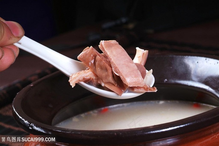 汤苦肚条汤的美食图片