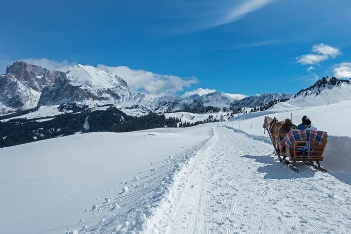 冬天白雪背景风景