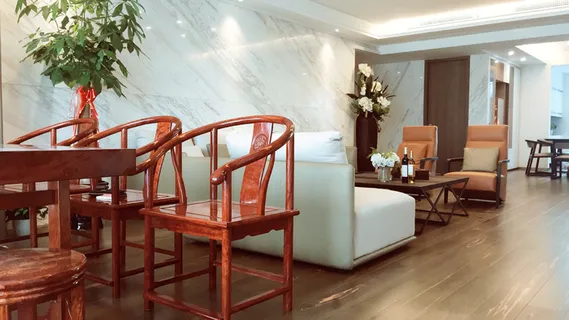 木地板  手工木地板 样品房   复合木地板  居家  沙发 茶几