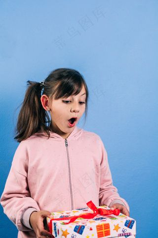 清新唯美可爱的女孩摄影图片