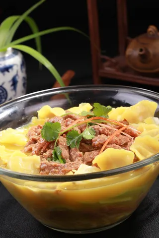 醋椒牛柳脱水饺 (3)