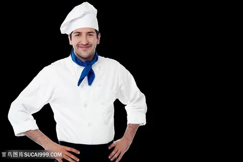叉腰外国男厨师