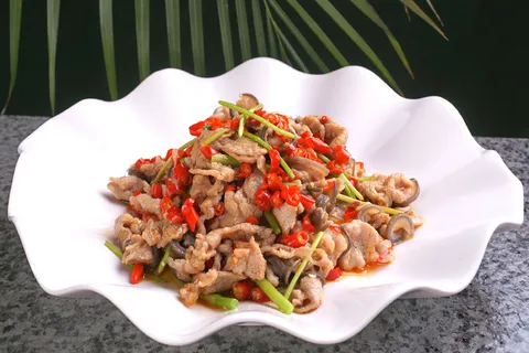 小炒海南带皮黄牛肉 (2)